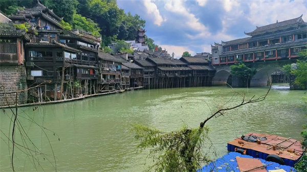 “湘”約鳳凰，相守未來——2022博皓快樂湖南行    -22