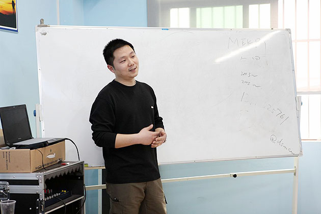 金陵帝斯曼DSM伍工為廣州博皓做《火、煙、毒---現(xiàn)行阻燃標準》培訓