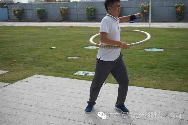堅(jiān)韌不拔展雄風(fēng)，團(tuán)結(jié)協(xié)作顯氣魄--熱烈慶祝博皓首屆運(yùn)動(dòng)會(huì)隆重召開